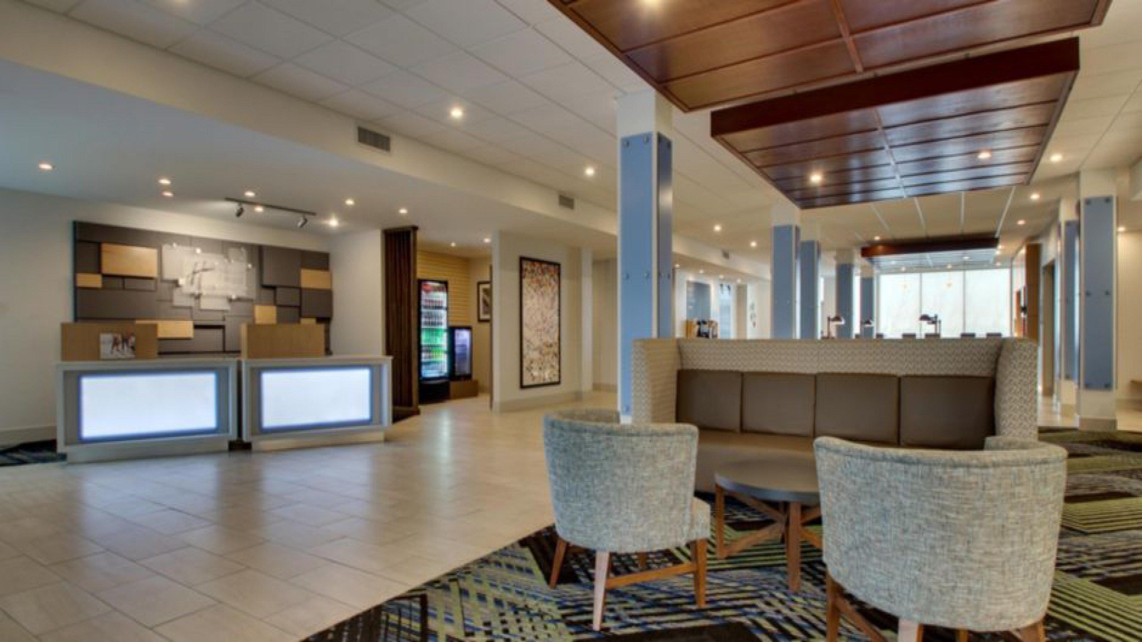 Holiday Inn Express Hotel & Suites Mount Pleasant By Ihg Esterno foto